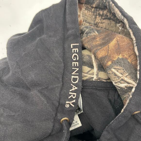 Legendary Whitetails Camo Sleeve Hoodie – Black Deer Graphic – Size M - Picture 3 of 5